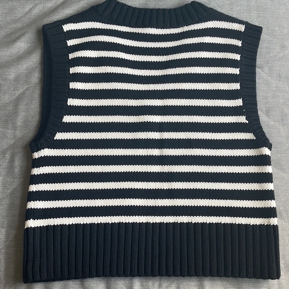 100% cotton, black & white striped vest from &other stories. - Picture 3 of 3